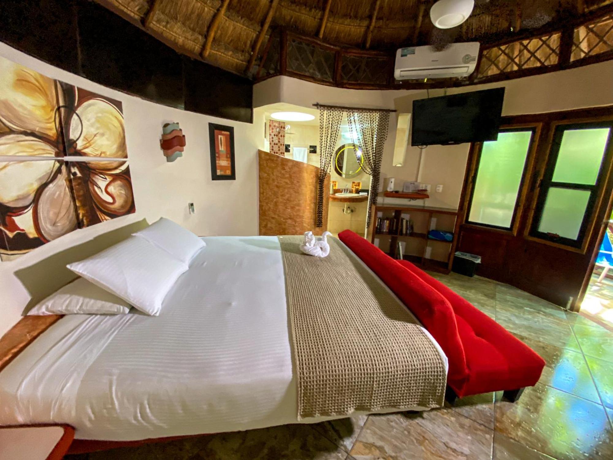Cocos Cabanas Playa Del Carmen Adults Only Bagian luar foto