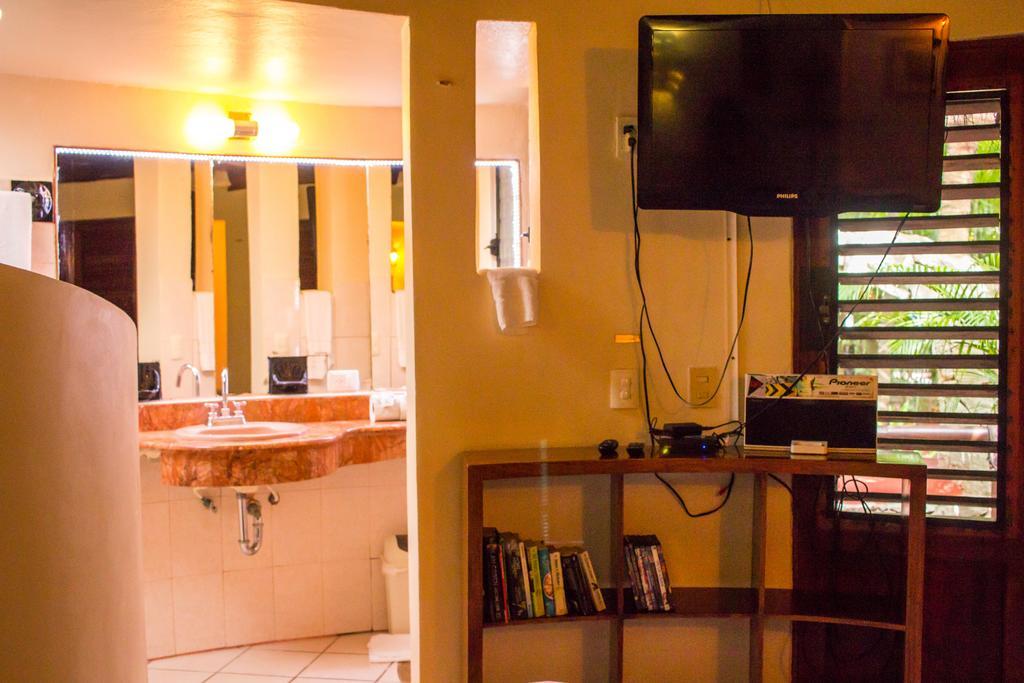 Cocos Cabanas Playa Del Carmen Adults Only Bagian luar foto