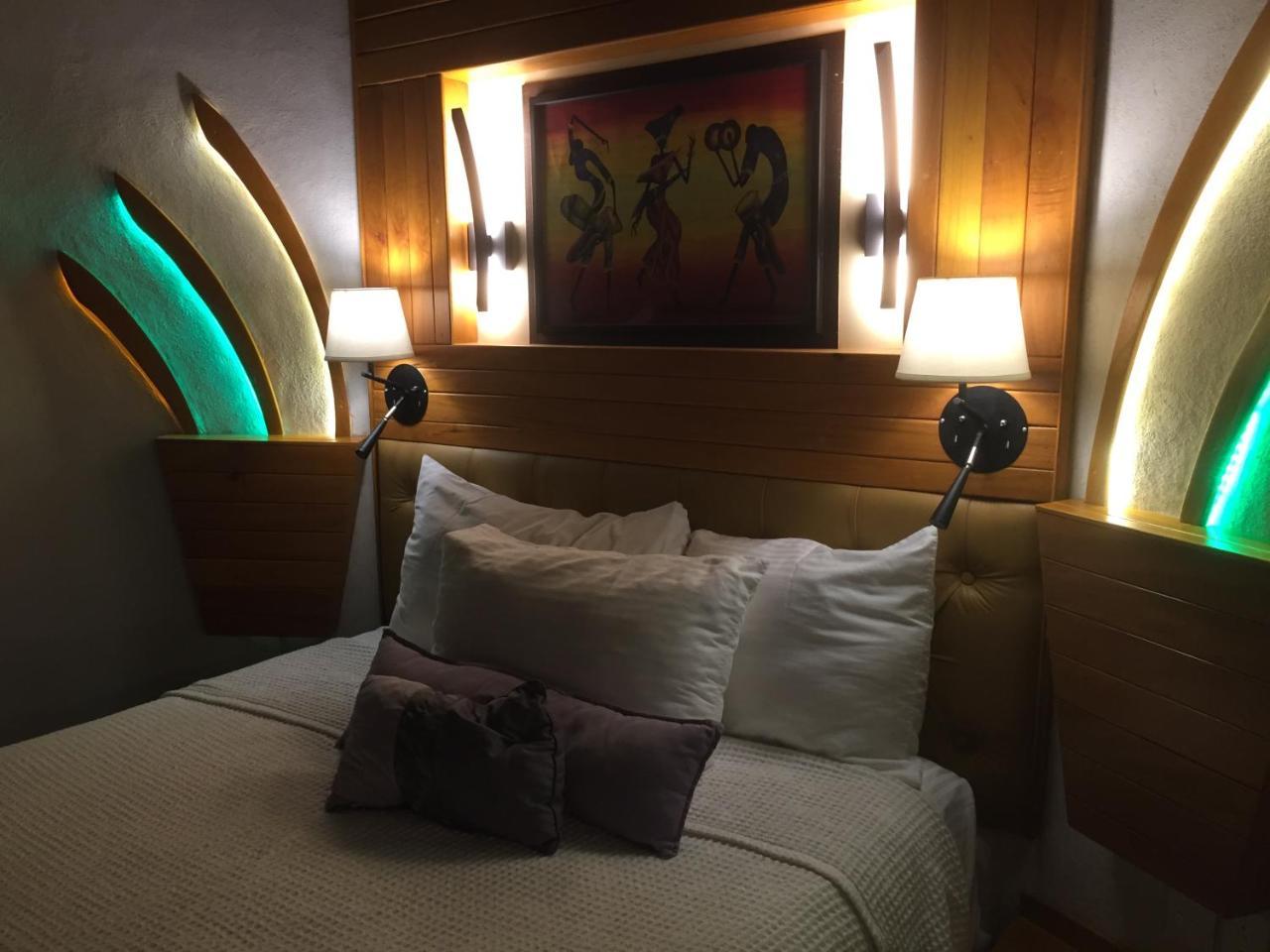 Cocos Cabanas Playa Del Carmen Adults Only Bagian luar foto